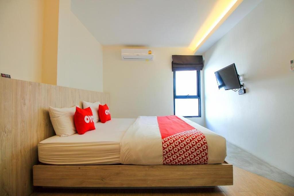 Oyo 75416 Rama3 Sunrise Hostel Bangkok Kültér fotó