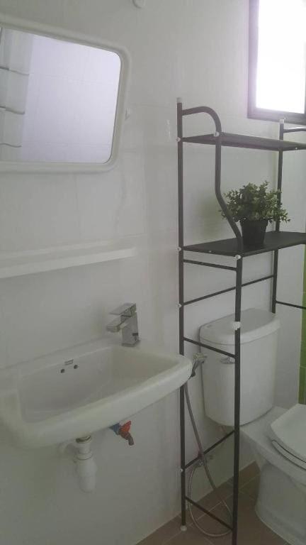 Oyo 75416 Rama3 Sunrise Hostel Bangkok Kültér fotó
